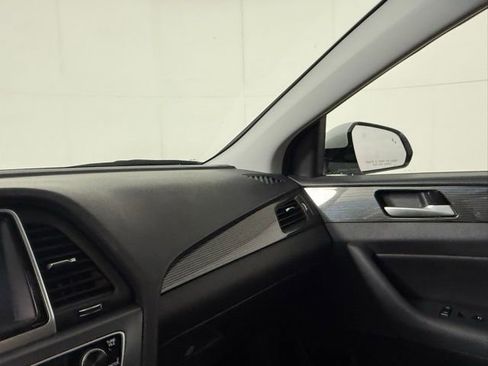 Used 2018 Hyundai Sonata Limited w/ Limited Ultimate Package 03 image 16