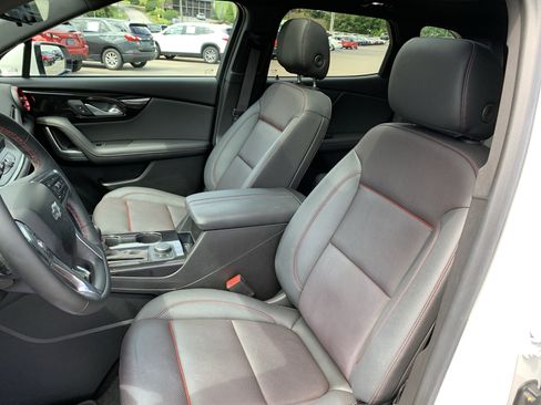 Used 2024 Chevrolet Blazer RS w/ Driver Confidence II Package FWD image 22