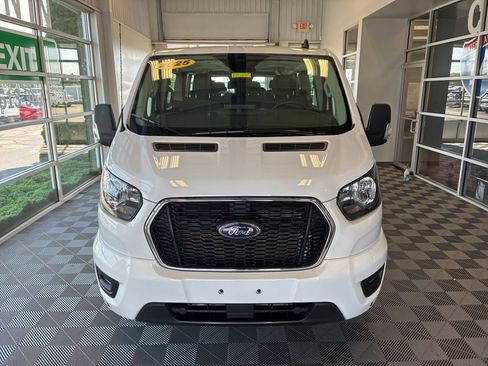 Used 2025 Ford Transit 350 XLT RWD image 2