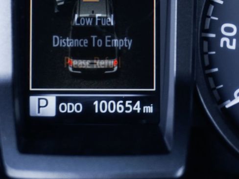 Used 2021 Toyota Tacoma TRD Pro AWD/4WD image 24