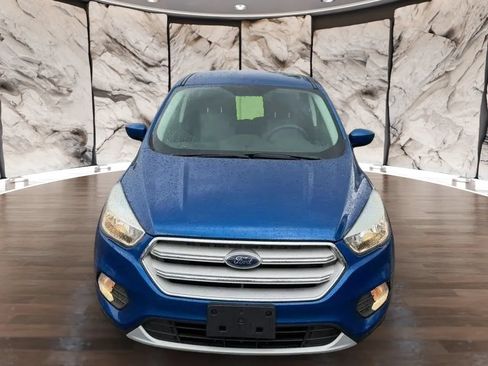 Used 2019 Ford Escape SE FWD image 4