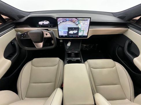 Used 2021 Tesla Model S Plaid image 10