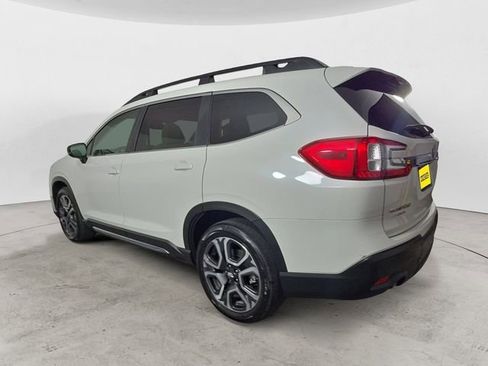 Used 2024 Subaru Ascent Limited w/ Technology Package AWD/4WD image 3