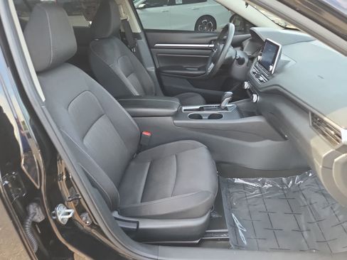 Used 2022 Nissan Altima 2.5 SV FWD image 22