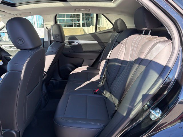 Certified 2025 Buick Envision Avenir AWD/4WD image 25