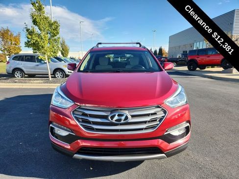 Used 2017 Hyundai Santa Fe Sport image 3
