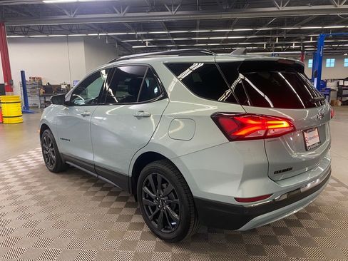 Used 2022 Chevrolet Equinox RS image 6