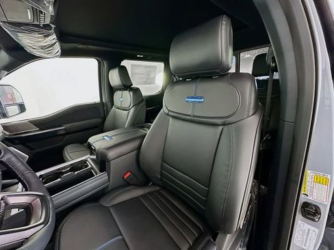 New 2026 Ford F450 Platinum w/ FX4 Off-Road Package image 22