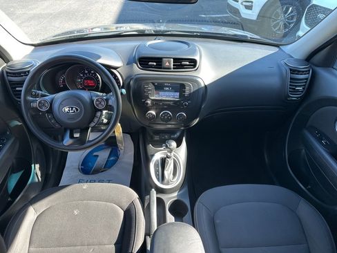 Used 2019 Kia Soul image 15