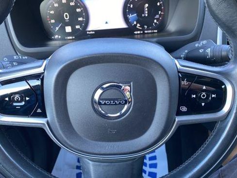 Used 2019 Volvo XC90 T6 Momentum w/ Advanced Package AWD/4WD image 16
