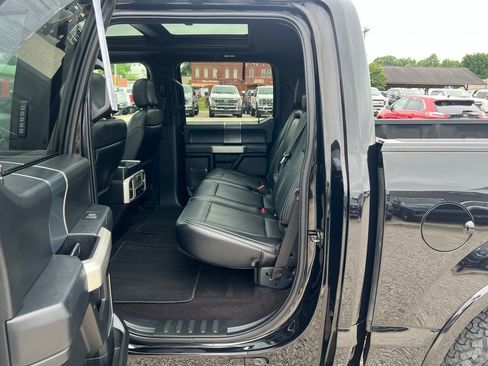 Used 2019 Ford F150 Lariat AWD/4WD image 17