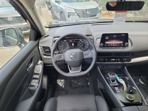 New 2026 Nissan Rogue Dark Armor AWD/4WD image 8