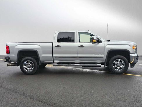 Used 2015 GMC Sierra 3500 SLT w/ Duramax Plus Package image 2