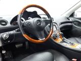 Used 2011 Mercedes-Benz SL 550 image 2