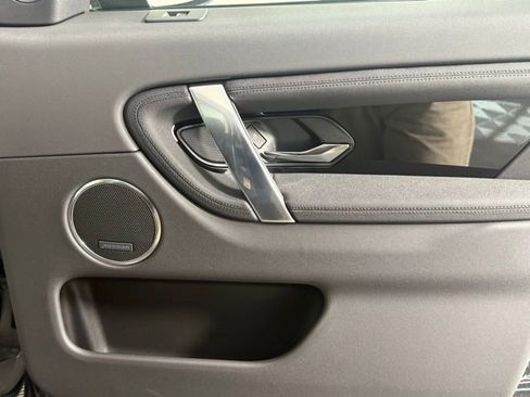 New 2025 Land Rover Discovery Sport S image 19
