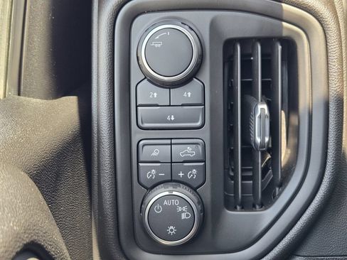 Used 2025 Chevrolet Silverado 2500 Custom w/ Custom Value Package AWD/4WD image 23