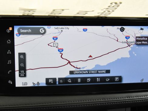 Used 2023 Nissan Ariya AWD image 24