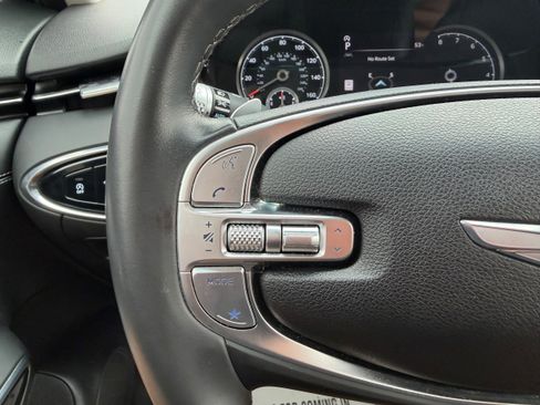 Used 2025 Genesis GV70 2.5T image 13