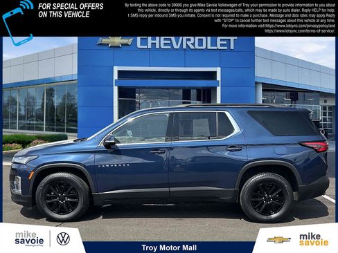 Certified 2023 Chevrolet Traverse LT w/ Rear Camera Mirror Package AWD/4WD image 2