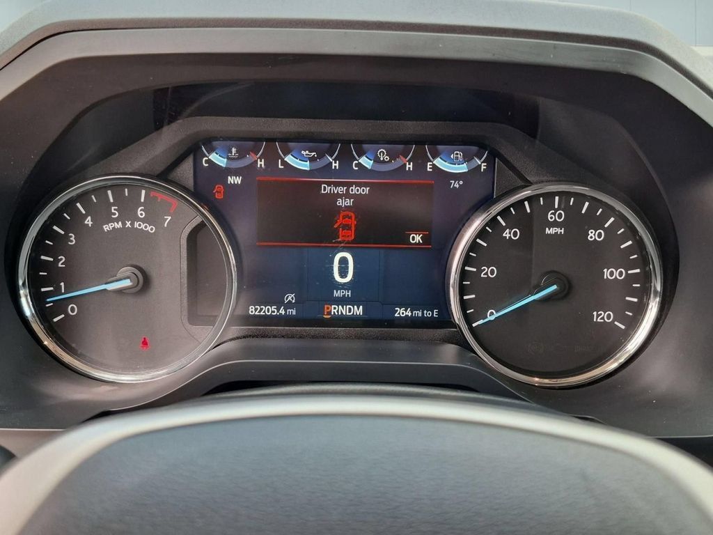 Used 2023 Ford Expedition XLT AWD/4WD image 16