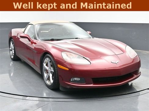 Used 2005 Chevrolet Corvette Convertible w/ Preferred Equipment Group image 2