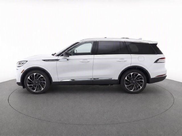 Used 2020 Lincoln Aviator Reserve w/ Equipment Group 202A AWD/4WD image 6