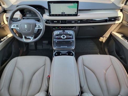 Certified 2023 Lincoln Nautilus FWD w/ Premium Package image 26
