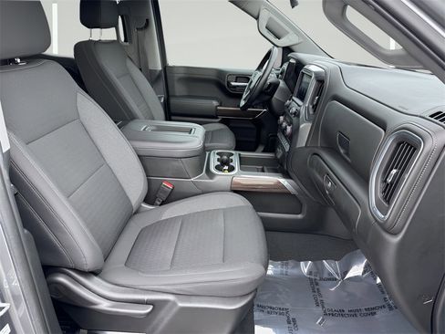Used 2022 Chevrolet Silverado 1500 RST image 27