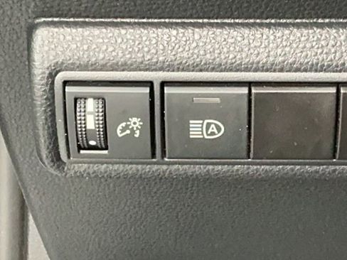 Used 2024 Toyota Corolla LE image 25