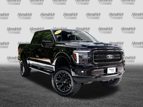 Used 2025 Ford F150 Lariat AWD/4WD image 2