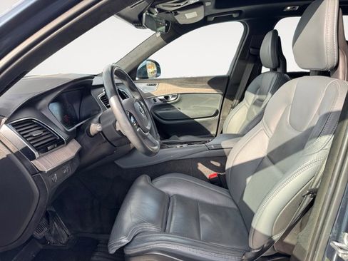 Used 2021 Volvo XC90 T6 Inscription w/ Lounge Package image 9