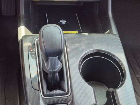 Used 2024 Honda Civic Touring image 10
