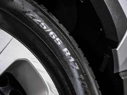 Used 2022 Toyota RAV4 LE image 54