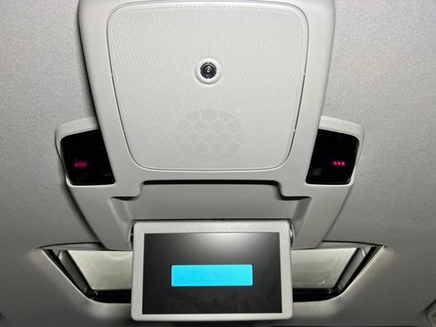 Used 2022 Honda Odyssey Elite image 25