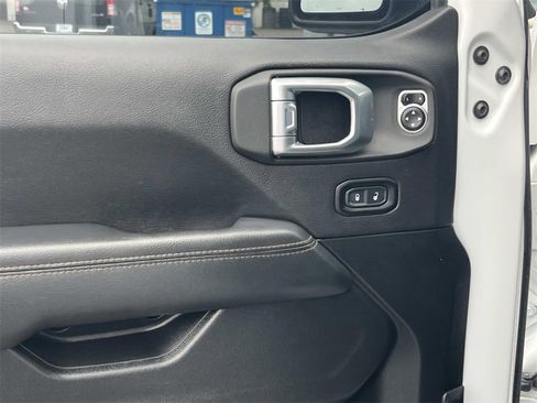 Used 2023 Jeep Wrangler Rubicon 392 w/ Xtreme Recon 35" Tire Package image 12