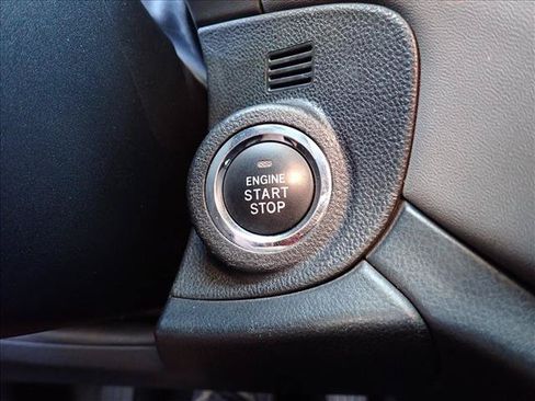 Used 2021 Subaru Outback Onyx Edition XT AWD/4WD image 18