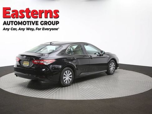 Used 2020 Toyota Camry LE w/ Fleet Convenience Package FWD image 40