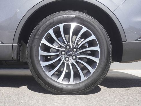 Used 2023 Lincoln Aviator Reserve w/ Equipment Group 201A image 36