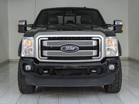 Used 2016 Ford F350 Platinum w/ Platinum Package AWD/4WD image 3