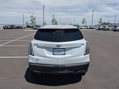 Used 2022 Cadillac XT5 Sportv w/ Technology Package image 5