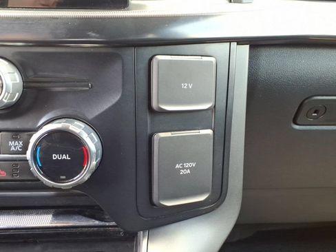 Used 2024 Ford F150 Lariat w/ Equipment Group 502A High AWD/4WD image 31