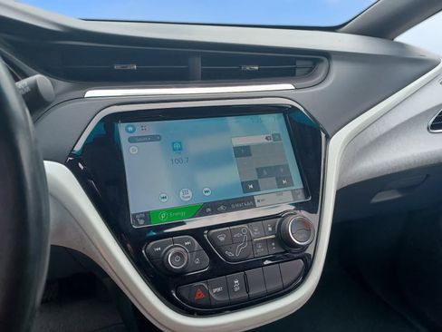 Used 2017 Chevrolet Bolt LT FWD image 10