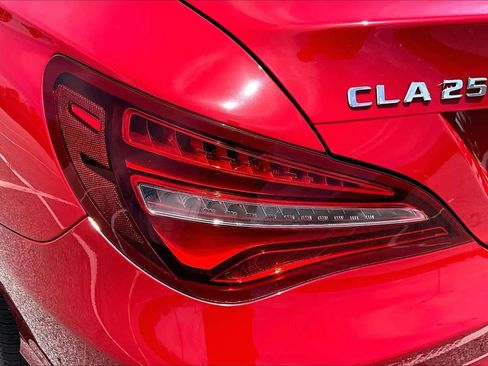 Used 2019 Mercedes-Benz CLA 250 image 29