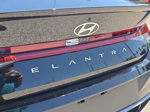 New 2026 Hyundai Elantra SEL Sport Premium FWD image 13
