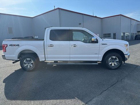 Used 2017 Ford F150 XLT image 4