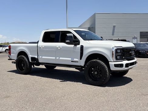 Used 2025 Ford F250 Lariat w/ Lariat Ultimate Package AWD/4WD image 4