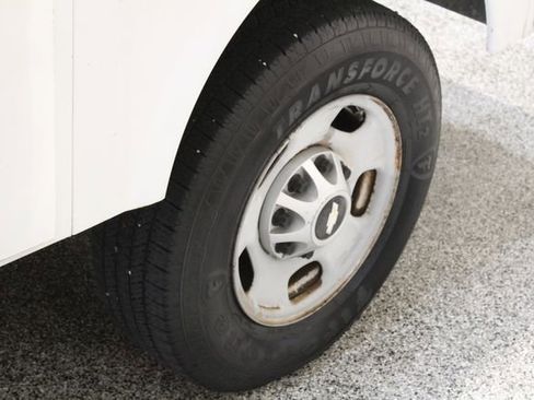 Used 2011 Chevrolet Silverado 2500 W/T image 24