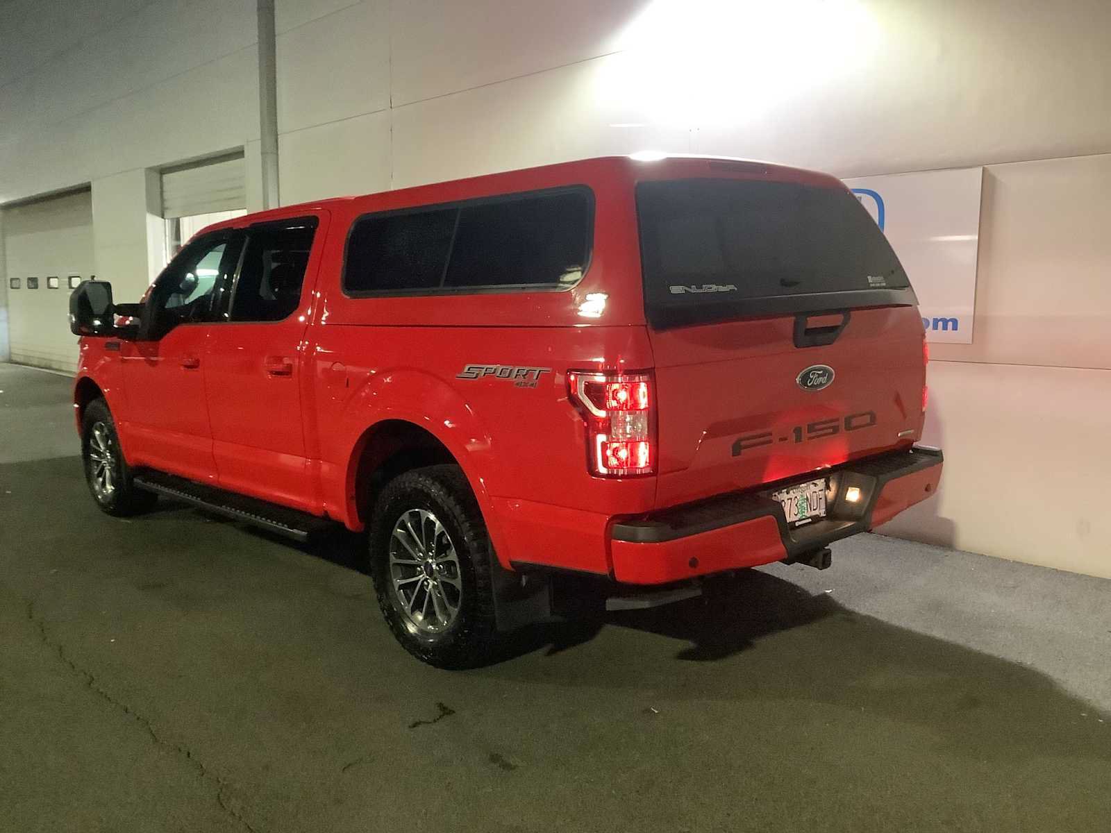 Used 2018 Ford F150 XLT w/ Equipment Group 302A Luxury AWD/4WD image 4