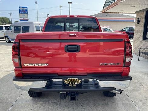 Used 2005 Chevrolet Silverado 2500 LS AWD/4WD image 12