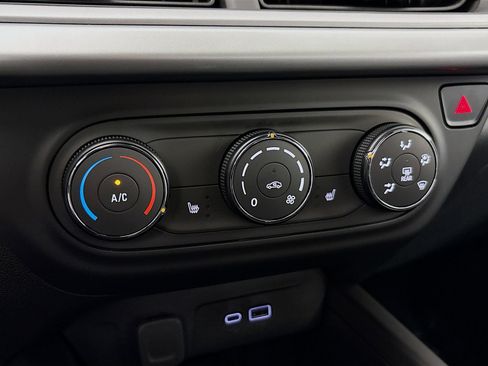 New 2026 Chevrolet Trax RS w/ Driver Confidence Package FWD image 20